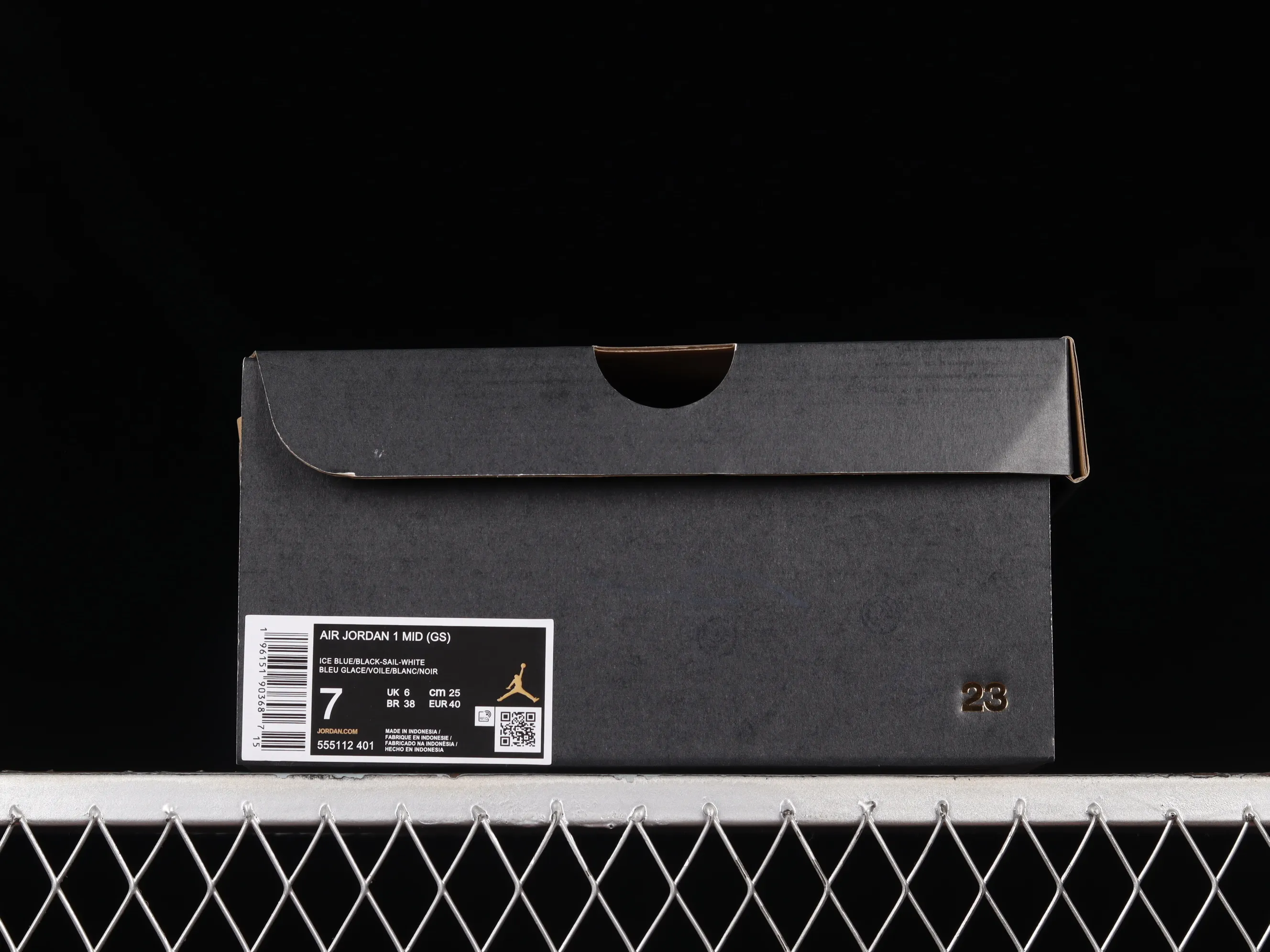 All Categories Air Jordan Jordan Series Basketball Shoes Air Jordan 1 Mid Air Jordan 1 Mid "University Blue" AJ1 Joe 1 Fresh Blue China Basketball Shoes 555112-401